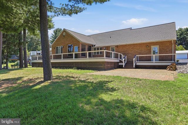 10819 WILCOX DR, Williamsport, MD 21795