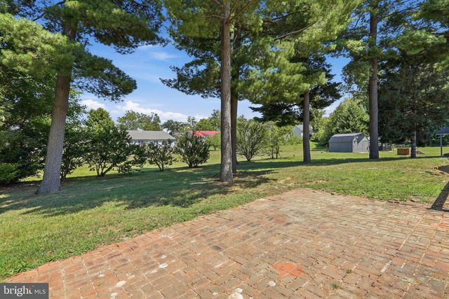 10819 WILCOX DR, Williamsport, MD 21795