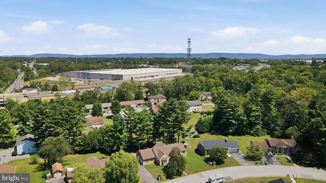 10819 WILCOX DR, Williamsport, MD 21795