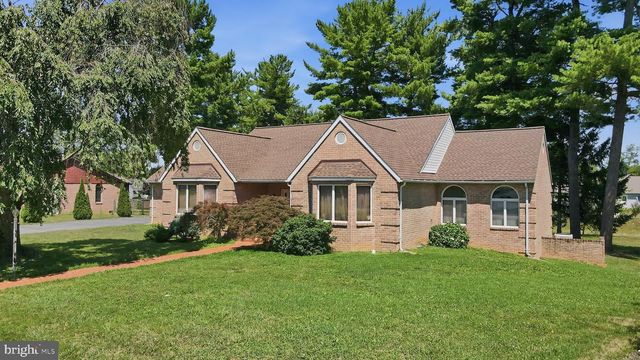 10819 WILCOX DR, Williamsport, MD 21795