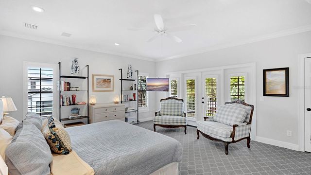 922 N PENNSYLVANIA AVENUE, Winter Park, FL 32789