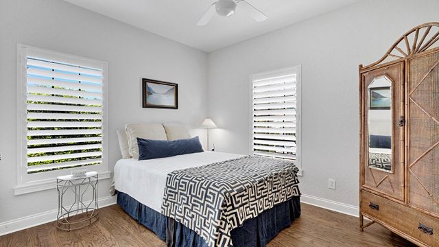 922 N PENNSYLVANIA AVENUE, Winter Park, FL 32789