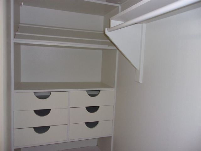 438 Poenisch Dr, Corpus Christi, TX 78412