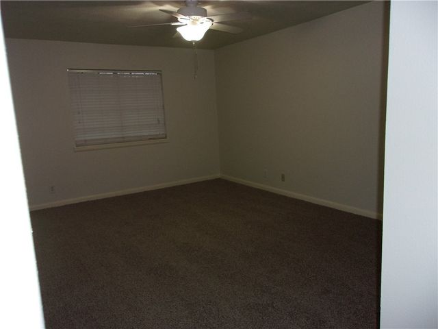 438 Poenisch Dr, Corpus Christi, TX 78412