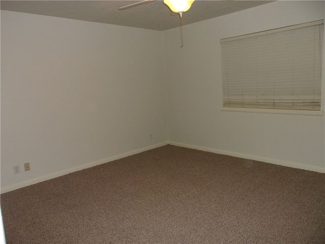 438 Poenisch Dr, Corpus Christi, TX 78412