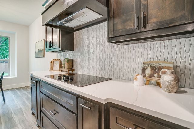 3221 NW 25th Street, Fort Worth, TX 76106