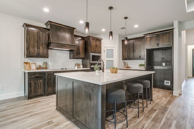 3221 NW 25th Street, Fort Worth, TX 76106