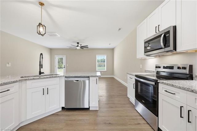 861 Sedge Garden Road, Kernersville, NC 27284
