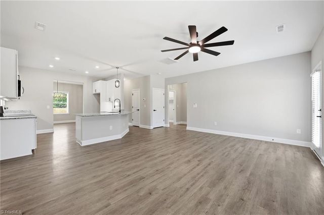 861 Sedge Garden Road, Kernersville, NC 27284