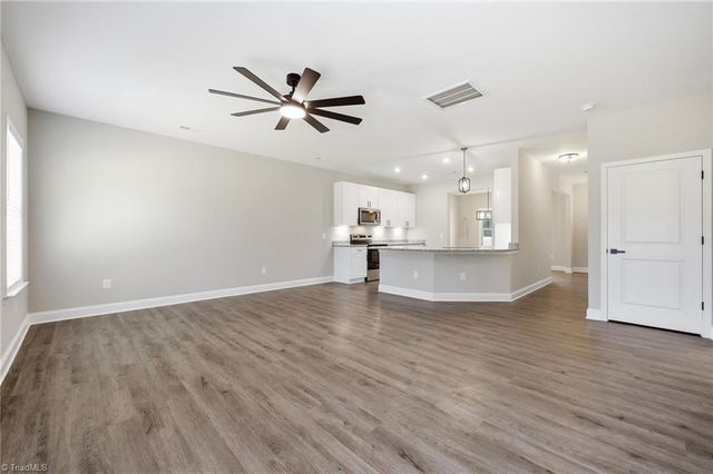861 Sedge Garden Road, Kernersville, NC 27284