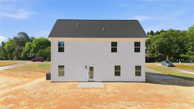861 Sedge Garden Road, Kernersville, NC 27284