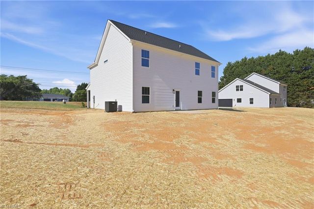 861 Sedge Garden Road, Kernersville, NC 27284