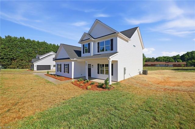 861 Sedge Garden Road, Kernersville, NC 27284