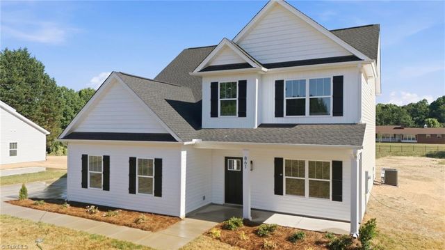 861 Sedge Garden Road, Kernersville, NC 27284