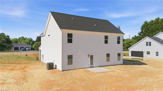 861 Sedge Garden Road, Kernersville, NC 27284