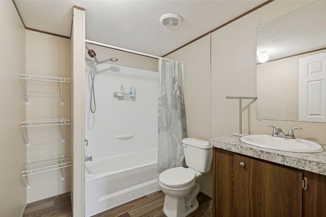 268 Deer Valley Lane, Poolville, TX 76487