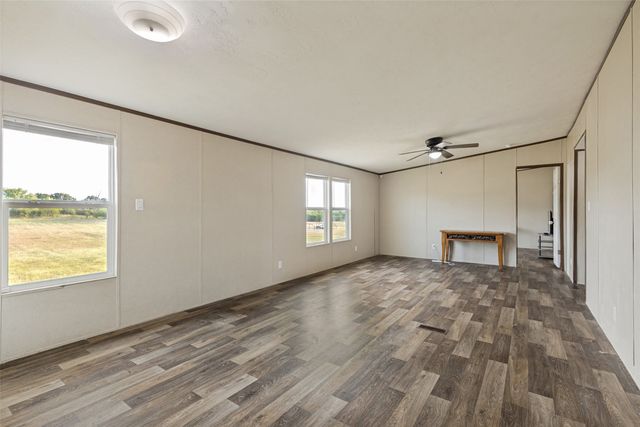 268 Deer Valley Lane, Poolville, TX 76487