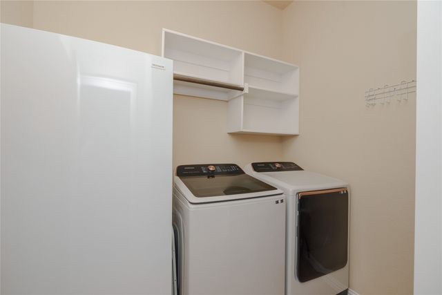 6928 Sarria, Grand Prairie, TX 75054