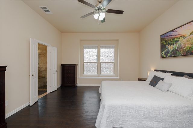 6928 Sarria, Grand Prairie, TX 75054