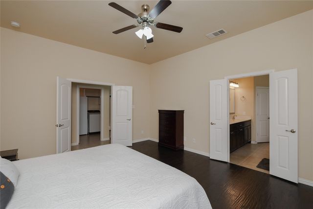 6928 Sarria, Grand Prairie, TX 75054