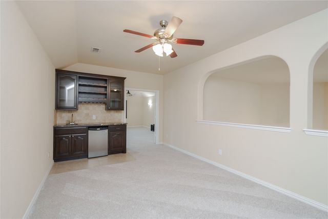 6928 Sarria, Grand Prairie, TX 75054