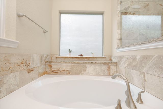 6928 Sarria, Grand Prairie, TX 75054