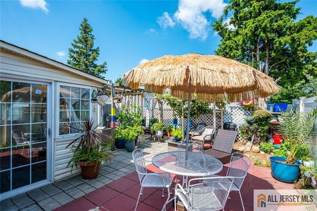 89 Whitman Street, Carteret, NJ 07008
