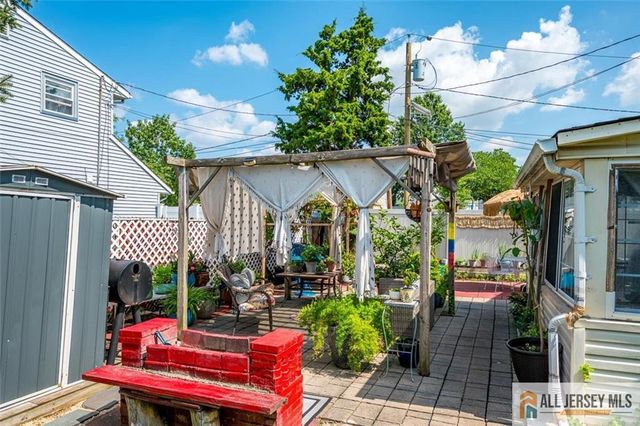 89 Whitman Street, Carteret, NJ 07008