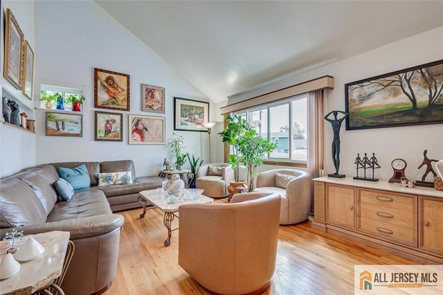 89 Whitman Street, Carteret, NJ 07008