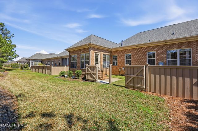 3252 Gardenwood Drive, Leland, NC 28451