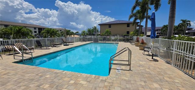 222 LEWIS CIRCLE 142, Punta Gorda, FL 33950