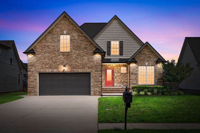 2253 Ellington Gait Dr, Clarksville, TN 37043