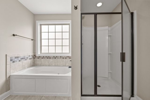 2253 Ellington Gait Dr, Clarksville, TN 37043