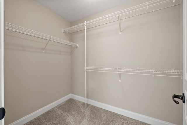 2253 Ellington Gait Dr, Clarksville, TN 37043