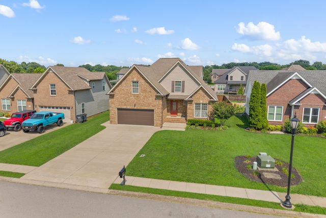 2253 Ellington Gait Dr, Clarksville, TN 37043