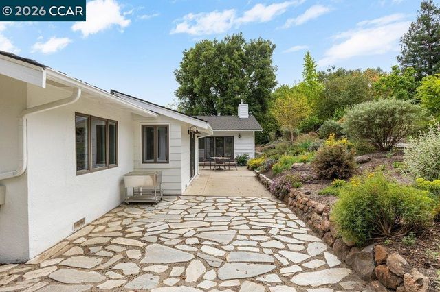26 Rio Del Ct, Danville, CA 94526