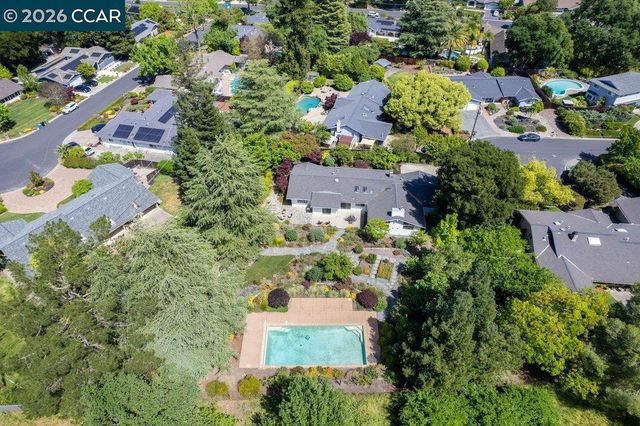 26 Rio Del Ct, Danville, CA 94526