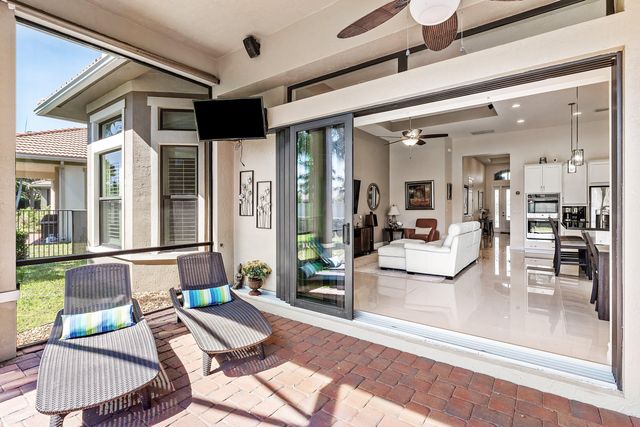 11990 Kalmar Circle S, Parkland, FL 33076