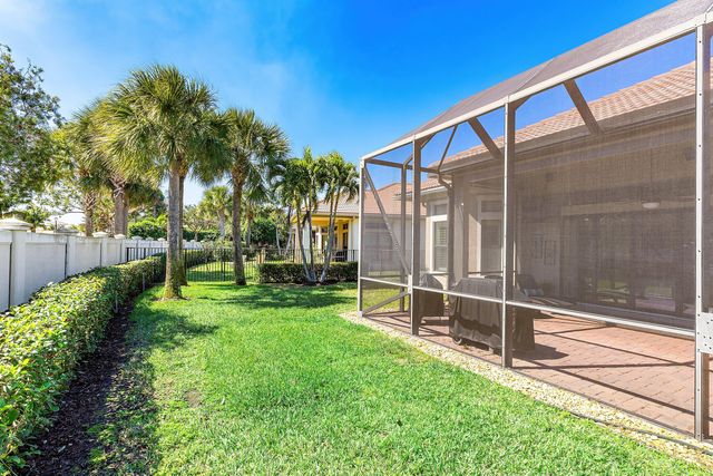 11990 Kalmar Circle S, Parkland, FL 33076