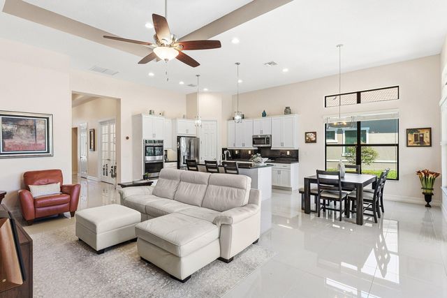 11990 Kalmar Circle S, Parkland, FL 33076