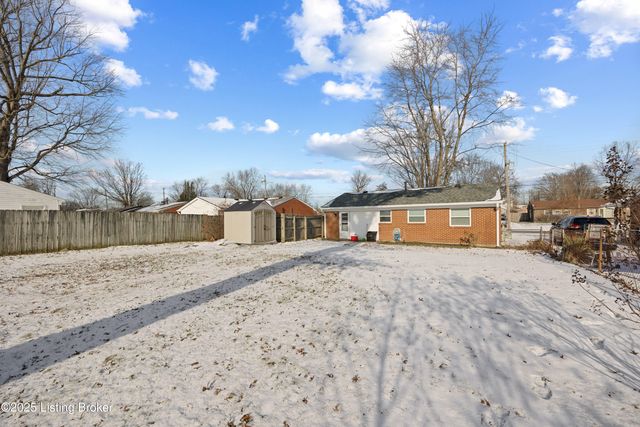 335 Dale Rd, Louisville, KY 40229