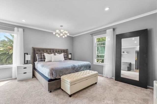 2116 S Cloverdale, Los Angeles, CA 90016