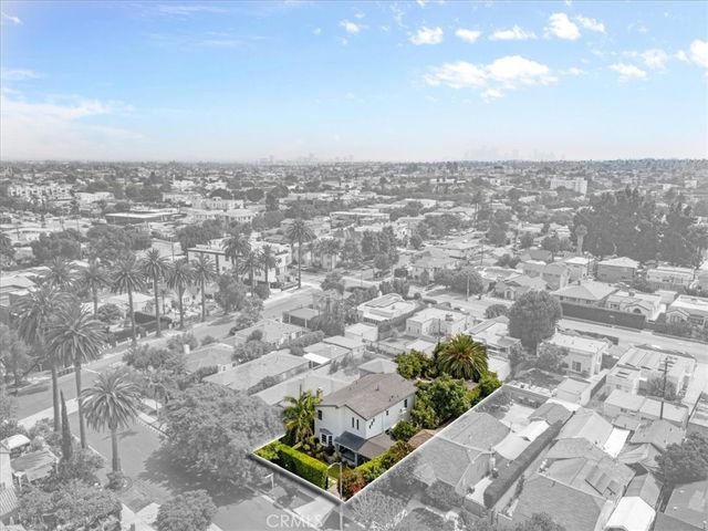 2116 S Cloverdale, Los Angeles, CA 90016