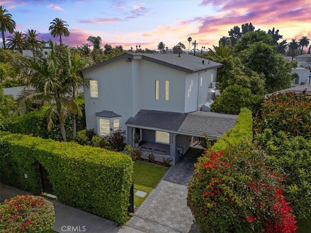2116 S Cloverdale, Los Angeles, CA 90016