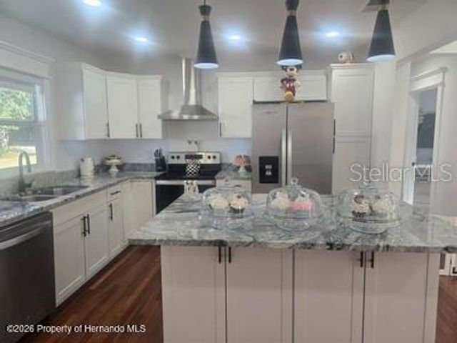 13091 Old Crystal River Road, Brooksville, FL 34601