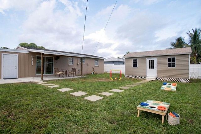 2032 WORTHINGTON Road, West Palm Beach, FL 33409