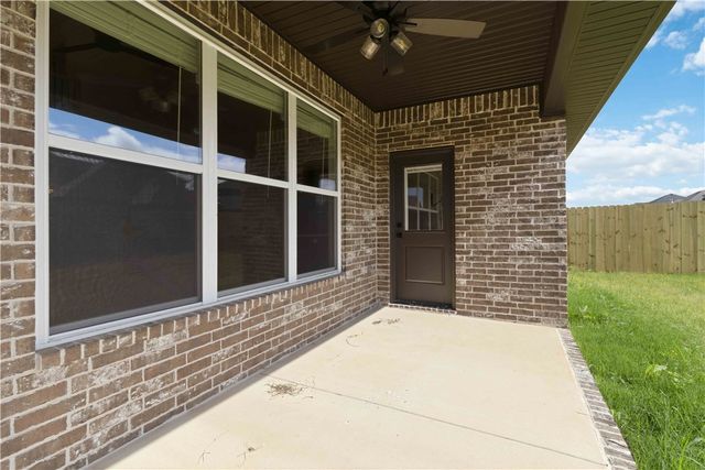1240 Mammoth Street, Centerton, AR 72713