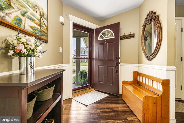 136 NANTUCKET DR, Reading, PA 19605