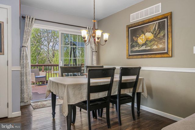 136 NANTUCKET DR, Reading, PA 19605