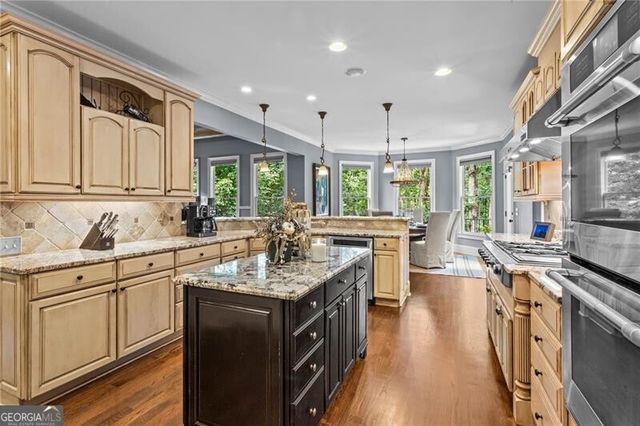 3324 High Noontide Way NW, Acworth, GA 30101